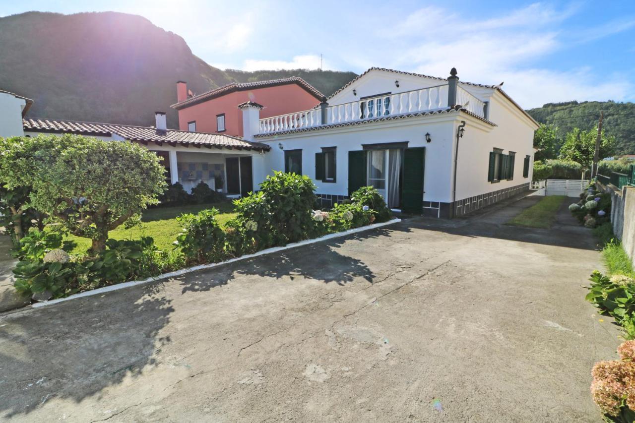 Casa Das Vinhas Mosteiros  Exteriör bild